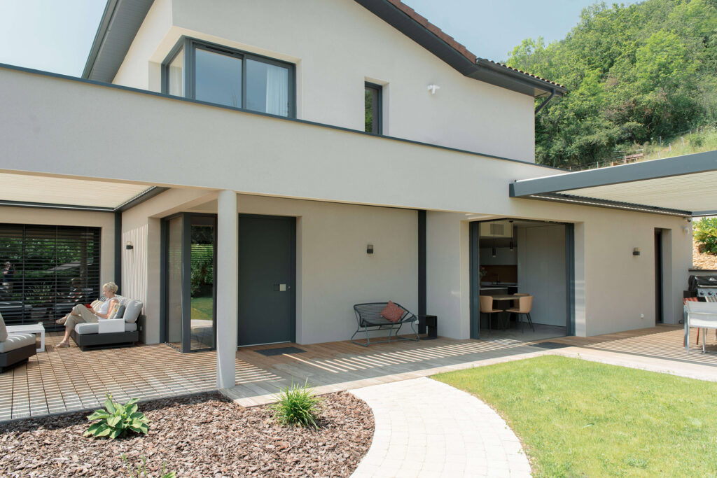 Construction-luxueuse-villa-pleine-nature-059